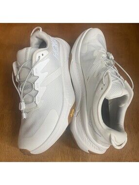 Hoka One One Transport Shoes Mens 9 D White Cordura Vibram Trail 1123153 WWH